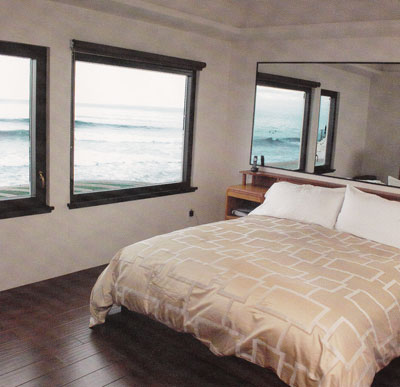 2014-santa-cruz-magazine-cliff-house-bedroom